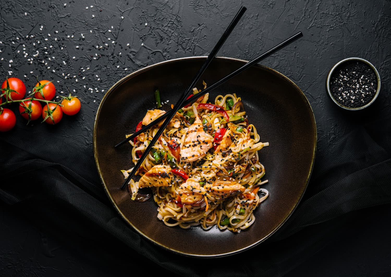 Tavuklu Sebzeli Noodle Tarifi